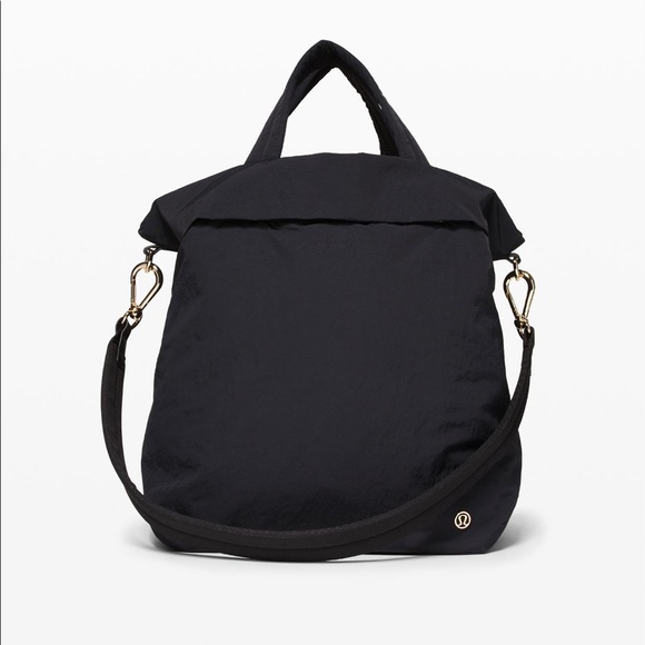 lululemon athletica Handbags - Lululemon On My Level Bag -19L